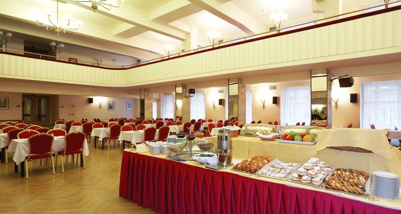 Belvedere 4* Prague